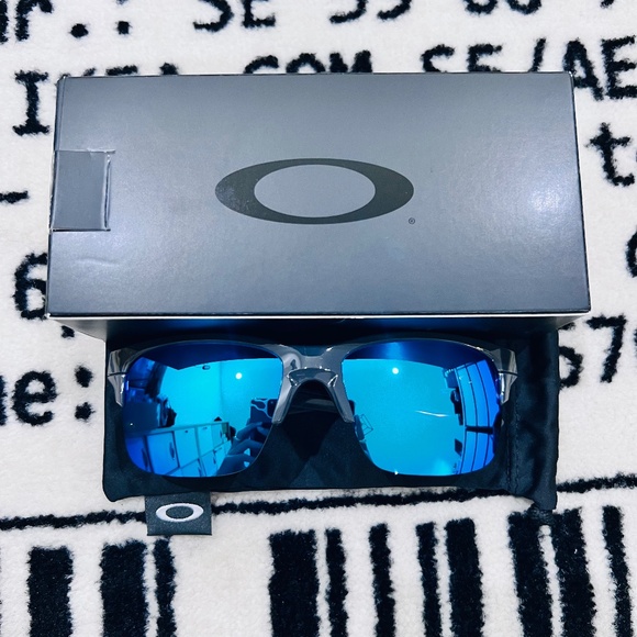 Oakley Thinlink Sapphire Iridium Blue Mirror Lens Shiny Dark Grey